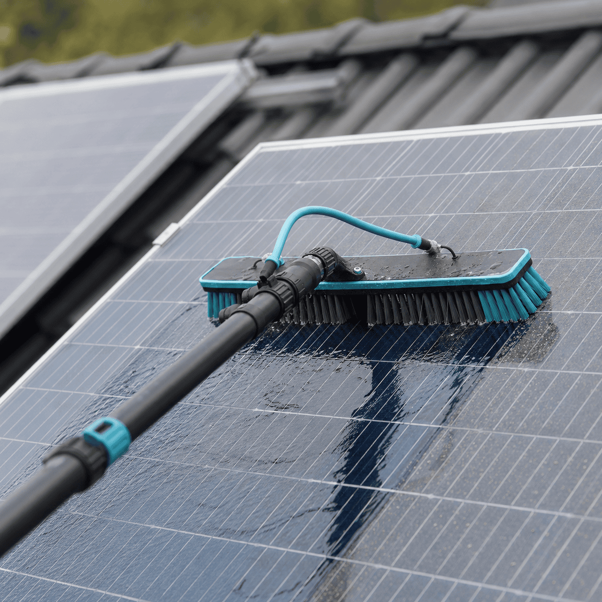 Zonnepanelen reinigen osmosewater